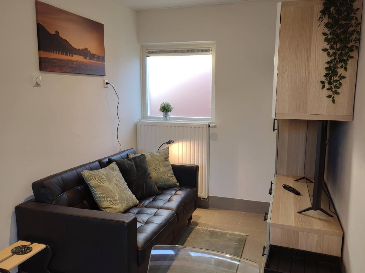 Tiny Studio Batavia Adults Only Bed By The Sea 웨스트카펠라 외부 사진
